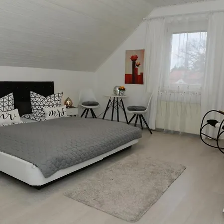 Sommerhaus Homestay *